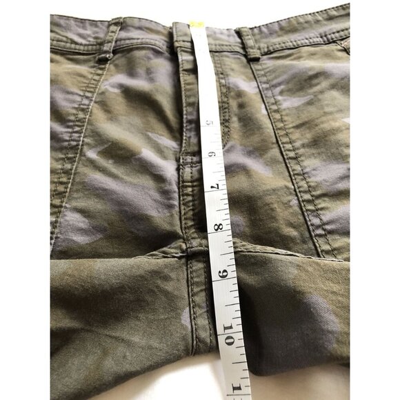 Anthropologie Women's The Wanderer Camo Cargo Pants 26P Green Mid Rise Cropped - Picture 8 of 9